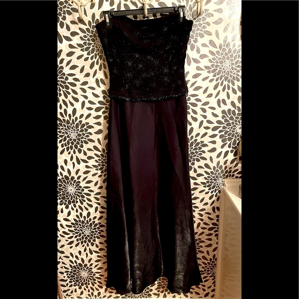 Scott McClintock Shimmering Black Strapless Full Length Beaded Gown Size 6